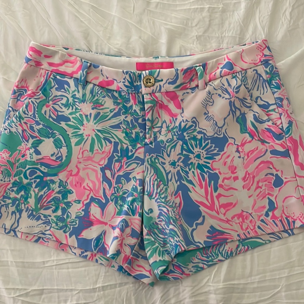 Lilly Pulitzer Callahan shorts, size 10